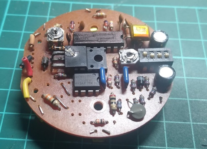 スイッチ切り替えタコメータ（キタコ）